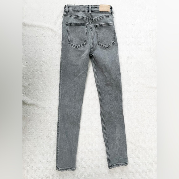 ZARA Gray High Rise Distressed Skinny Ankle Jeans - Picture 3 of 12